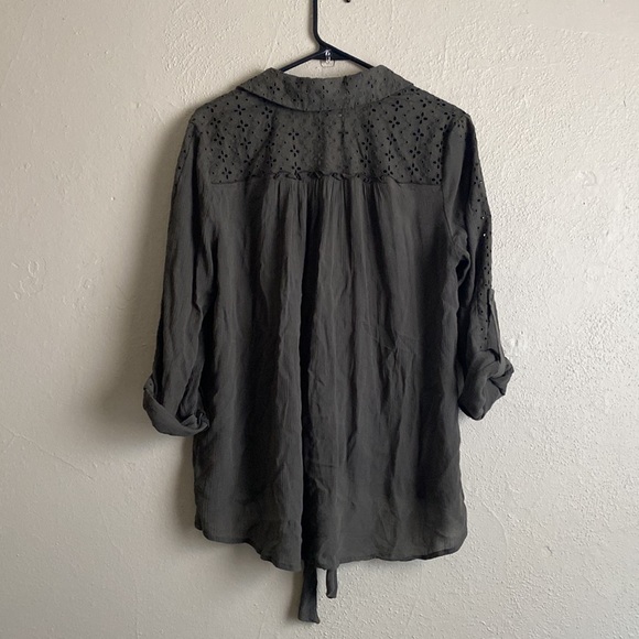BOHO Dark Green Shirt - Picture 3 of 4
